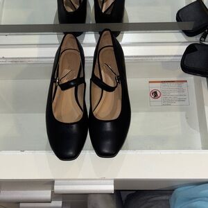 Elegant Black Mary Jane Flats